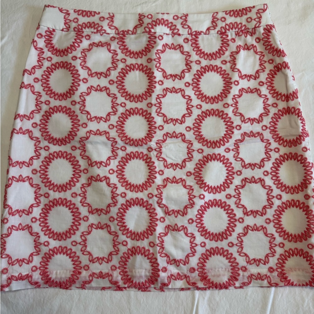 Milly for Banana Republic White Skirt with Coral Circular Eyelet Embroidery